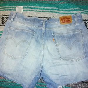 Levi Shorts